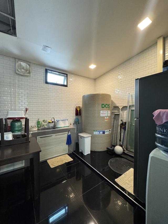 👩🏻‍💼👨🏻‍💼ขาย> โฮมออฟฟิศ 4 ชั้น ลิฟต์แก้วส่วนตัว สรงประภา ดอนเมือง (พร้อมเฟอร์นิเจอร์บิ้วอิน พร้อมเข้าอยู่ ไม่ต้องรีโนเวทเพิ่ม พร้อมใช้งานทันที❗️) 8