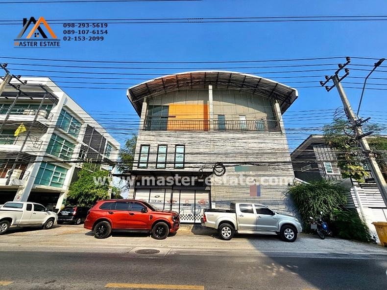 ให้เช่าอาคารสำนักงาน (ชั้นล่าง) เนื้อที่ 200 ตรม. ซ.รามอินทรา 65 สวย-สะอาด พร้อมที่จอดรถรอบอาคาร DESIGN MODERN กั้นห้องกระจก 1 ห้อง 17