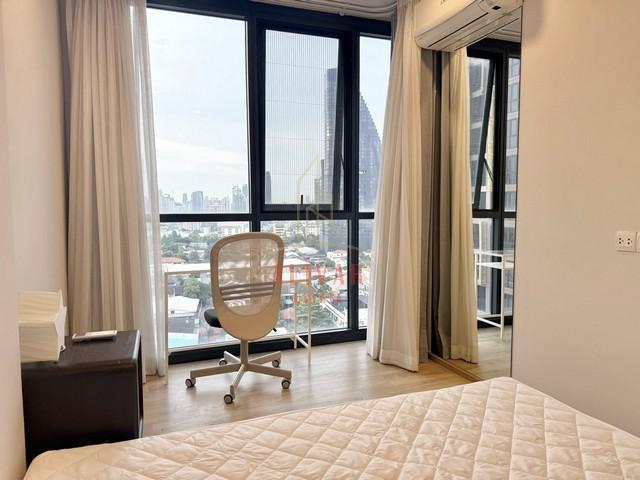 RC100725 Condo for rent at OKA HAUS Sukhumvit 36, near BTS Thonglor 5