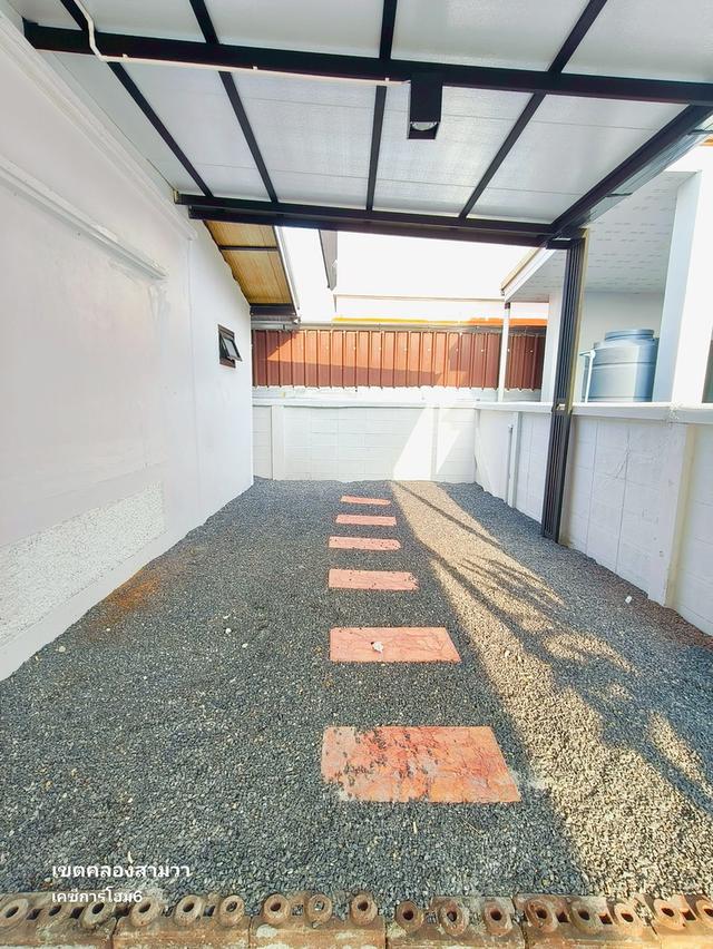 บ้านเดี่ยวมีนบุรี  คลองสามวา  นิมิตใหม่  หมู่บ้านเคซีการ์เด้นโฮม 6 บ้าน 4 ห้องนอน มีห้องนอนชั้นล่าง นัดชมบ้าน 085-318-6868 คุณวา 12