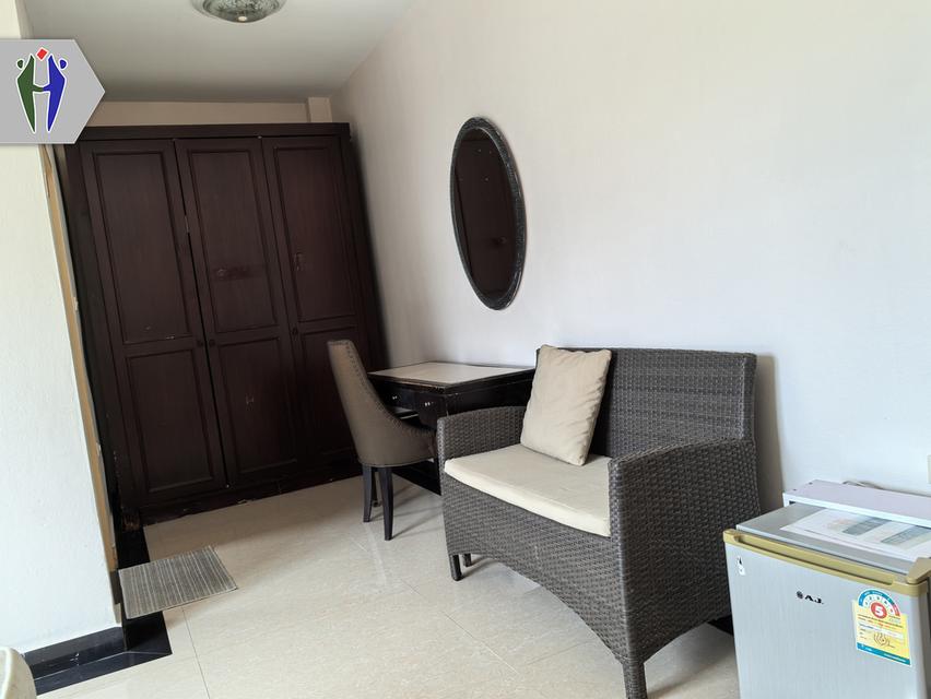 ทาวน์เฮ้าส์สามชั้นพัทยาใต้ ให้เช่า มีรถสองแถววิ่งผ่าน 6