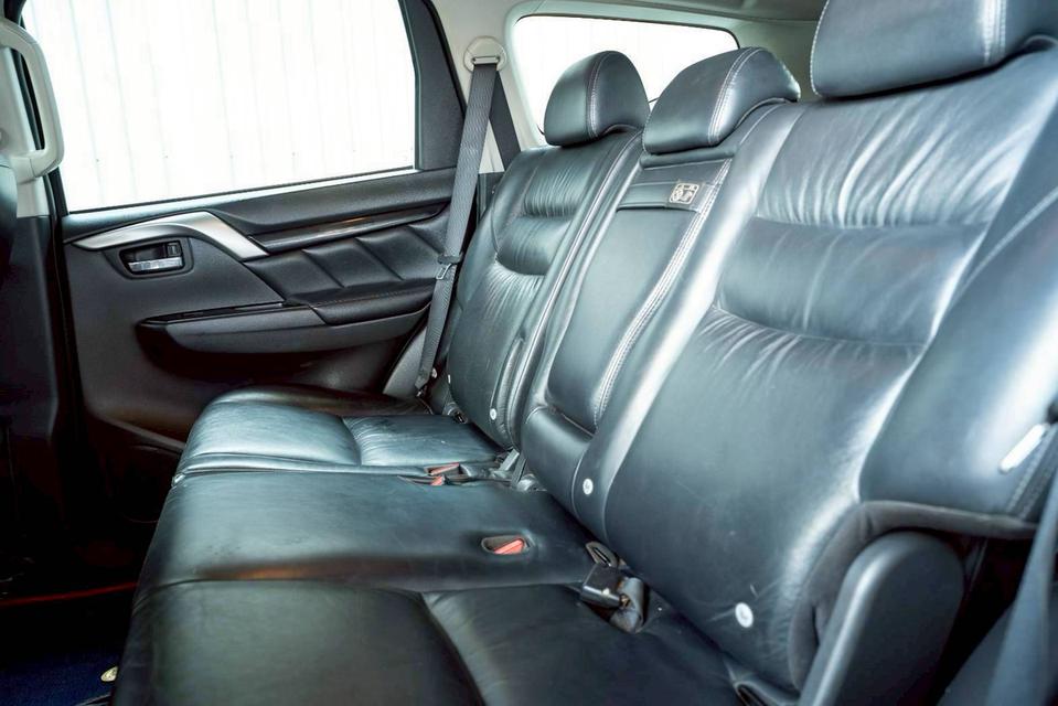 Mitsubishi Pajero 2.4GT 4wd ปี16 รูปที่ 13