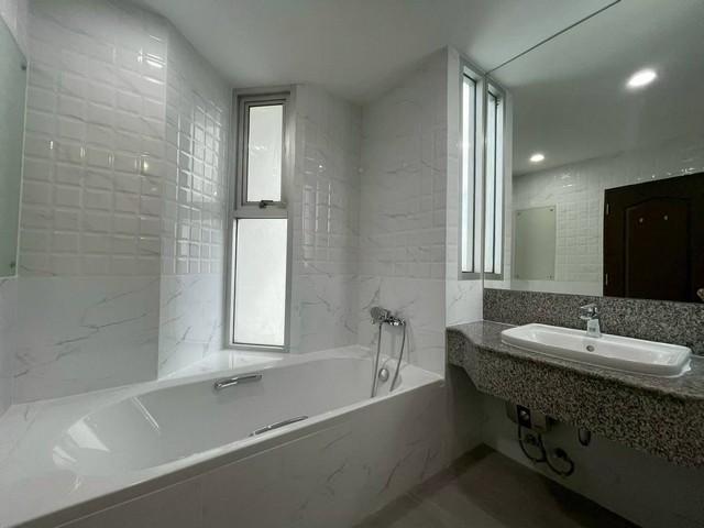 ให้เช่าคอนโด Sathorn House (สาทรเฮ้าส์) ขนาด 73 ตร.ม. ชั้น 18 ติด BTS สุรศักดิ์ เครื่องใช้ไฟฟ้าและเฟอร์นิเจอร์ครบ 6