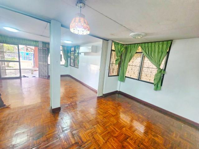 บ้านเดี่ยวชั้นเดียว 3 นอน 2 น้ำ 54ตร.ว.นวมินทร์93-99 ใกล้ฟู้ดแลนด์ นวมินทร์ 700 ม. 220 ตร.ม.ชอคโกแลต วิลล์ 1.5 กม. 5