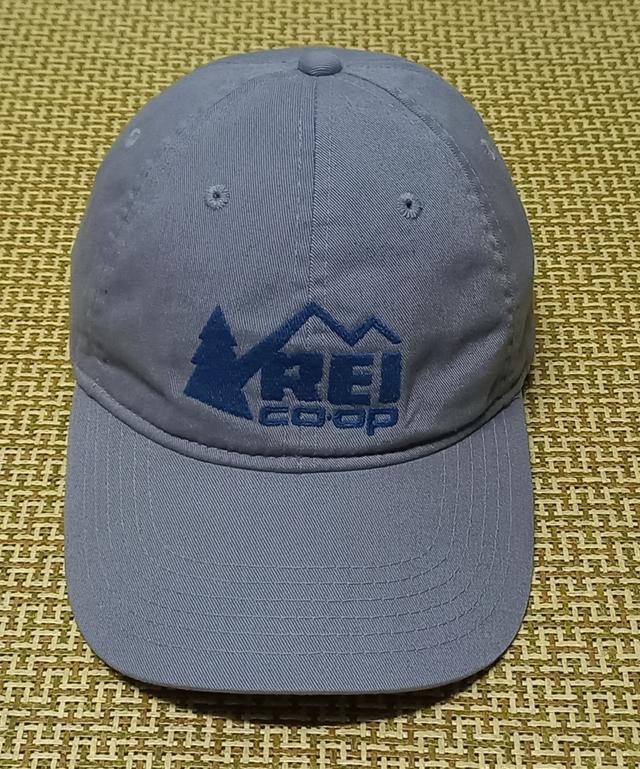 หมวก REI co-op สีเทา