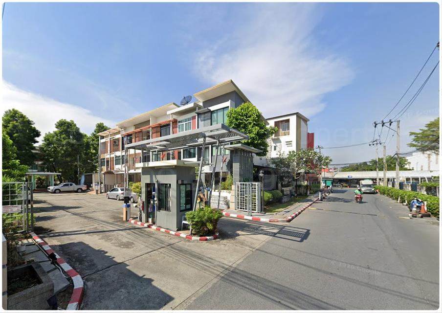 Th-124 : ทาวน์โฮม 3 ชั้น 17 ตร.วา Sixnature Watcharapol ซ.วัชรพล 2 (หลังตลาดถนอมมิตร) บางเขน 10