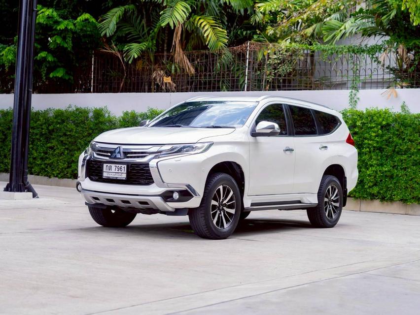 Mitsubishi Pajero 2.4GT ปี18