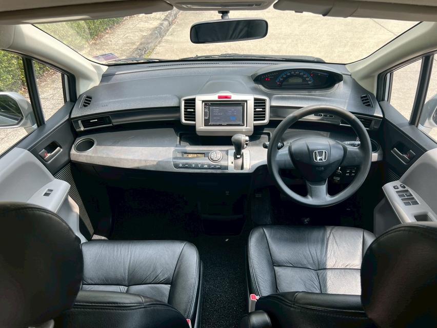 Honda Freed 1.5E ประตูสไลด์ไฟฟ้าปี:2010 เกียร์ :ออโต้ เครื่องยนต์ :เบนซิน สี :เทา รูปที่ 18