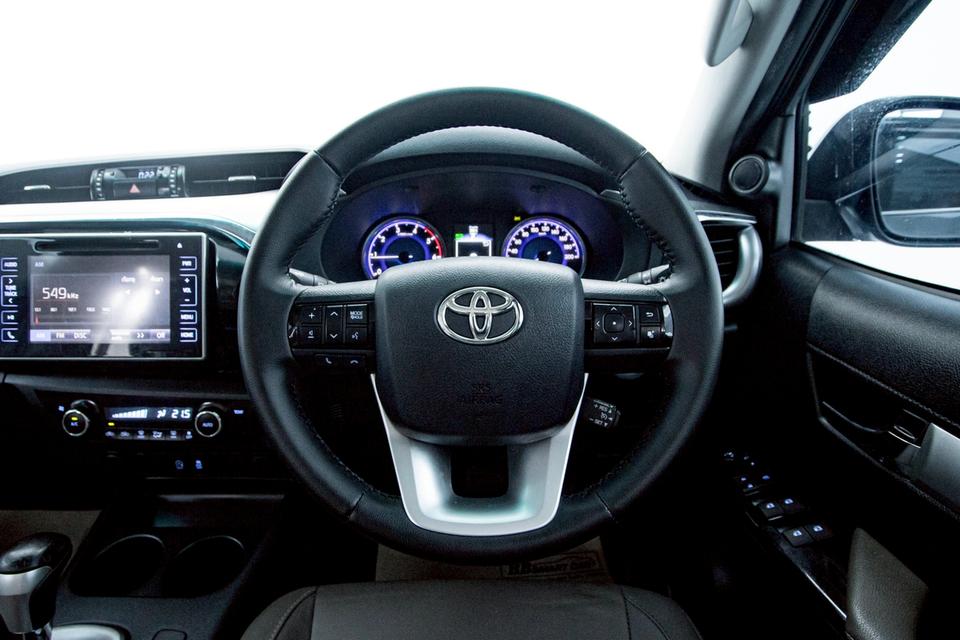 TOYOTA REVO 2.8 G NAVI PRERUNNER DOUBLECAB  2015  14
