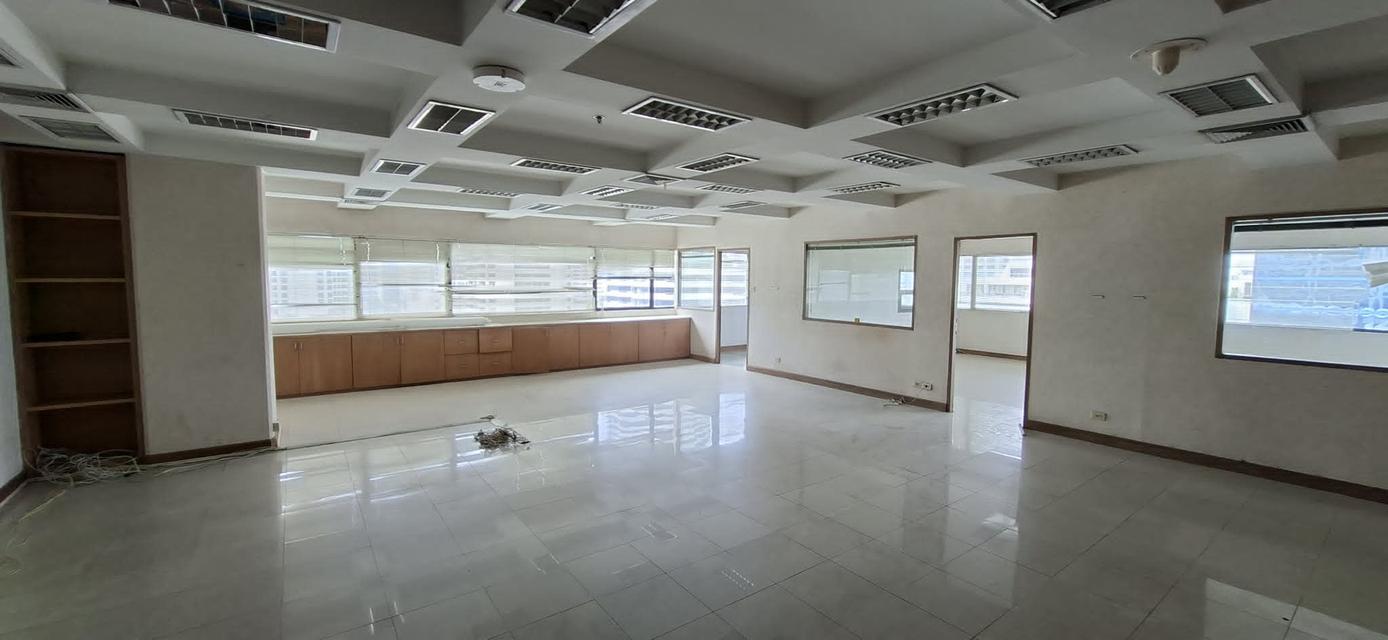 ขายออฟฟิศ CTI Tower: ทำเลทองใจกลางอโศก 8