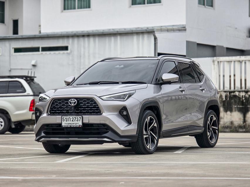 รหัสรถ CBLX2737 🚙 TOYOTA YARIS CROSS 1.5 HEV PREMIUM LUXURY AT 2023 จดปี 2024