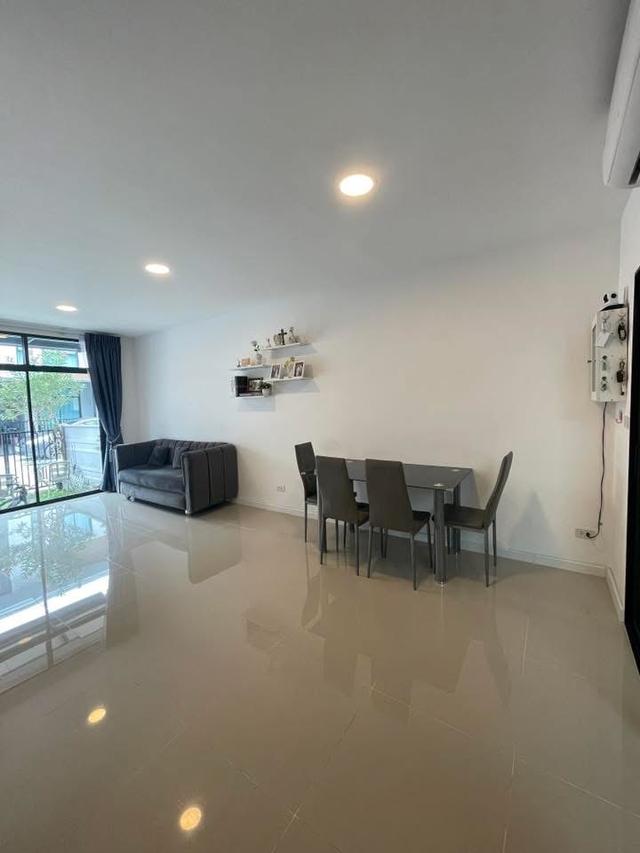 บ้านมือสอง อยู่แค่ 1ปี สภาพใหม่ ไม่เกิน 2 ล้าน 7