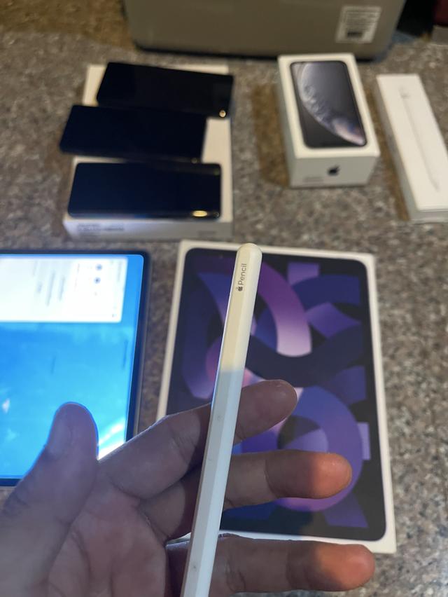 ขายApple Pencil Gen2ของแท้สภาพสวยๆใช้งานดีทุกๆฟังชั่นถูกๆ