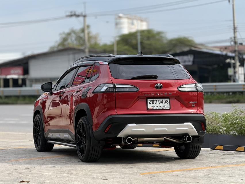 2021 TOYOTA COROLLA CROSS, 1.8 HYBRID GR SPORT โฉม ปี20-ปัจจุบัน สีแดง มือเดียวป้ายแดง รูปย่อยที่ 4