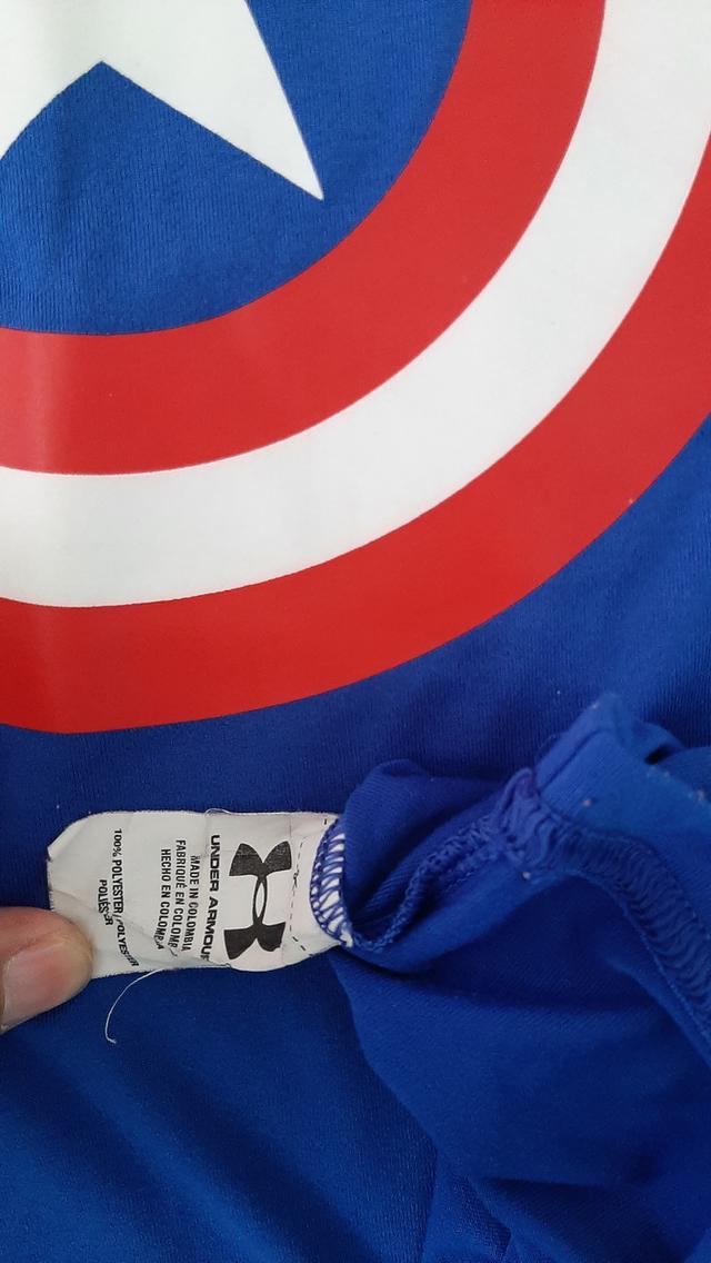 เสื้อยืดออกกำลังกายมือสอง under armour x marvel captain america รูปที่ 5
