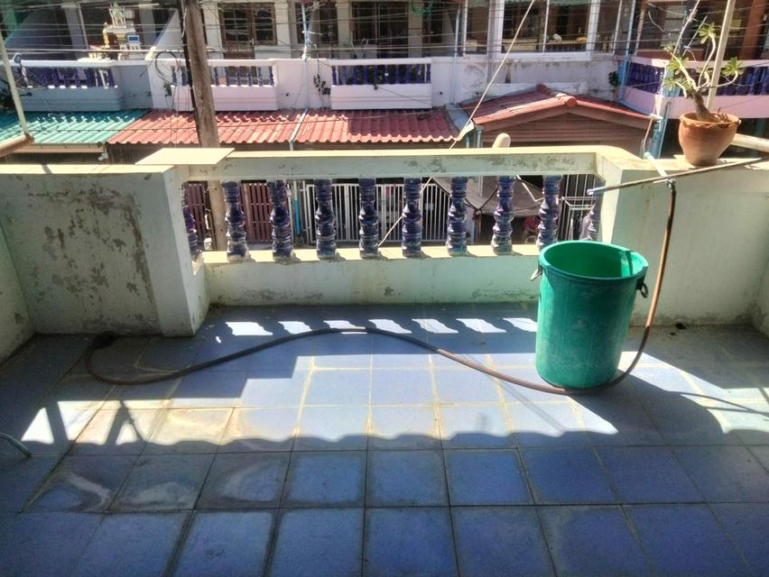 บ้านทาวน์เฮ้าส์ 2 ชั้น 9