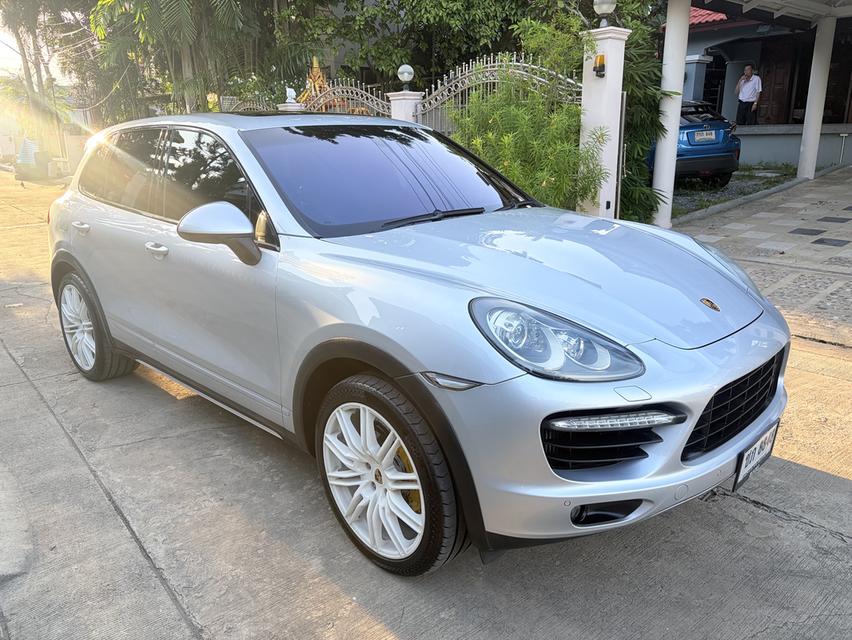 Porsche Cayenne Turbo 4.8L V8 Twin turbo 560 แรงม้า รุ่นหายากมาก เสียงดุดัน ใช้แก๊สโซฮอล์95 รูปที่ 2