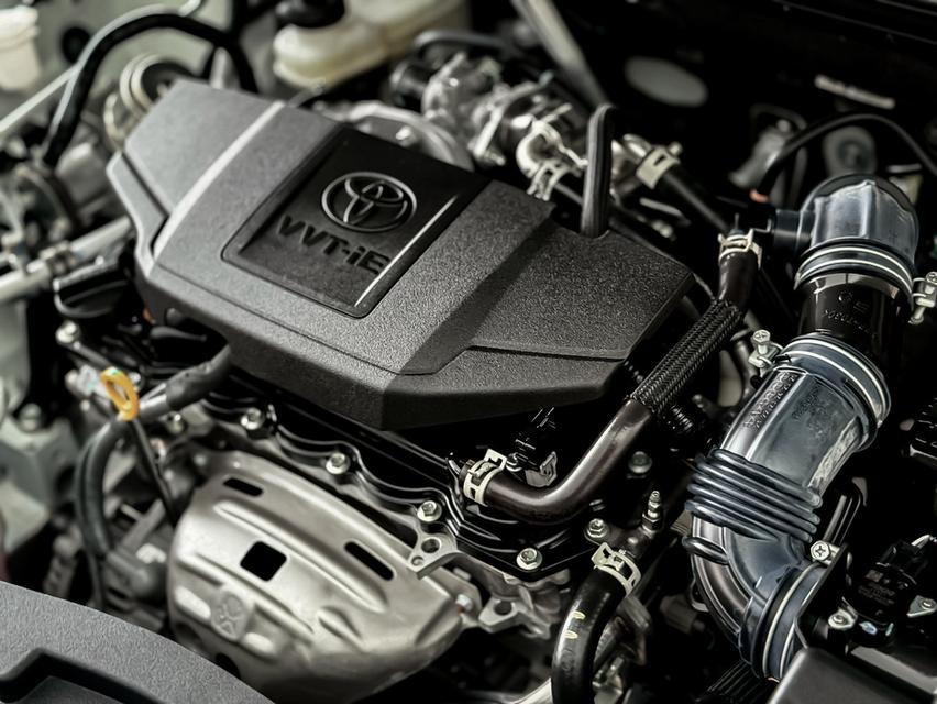ขายรถยนต์มือสอง Toyota Yaris Ativ 1.2 Premium Luxury CVT ปี  2024 12