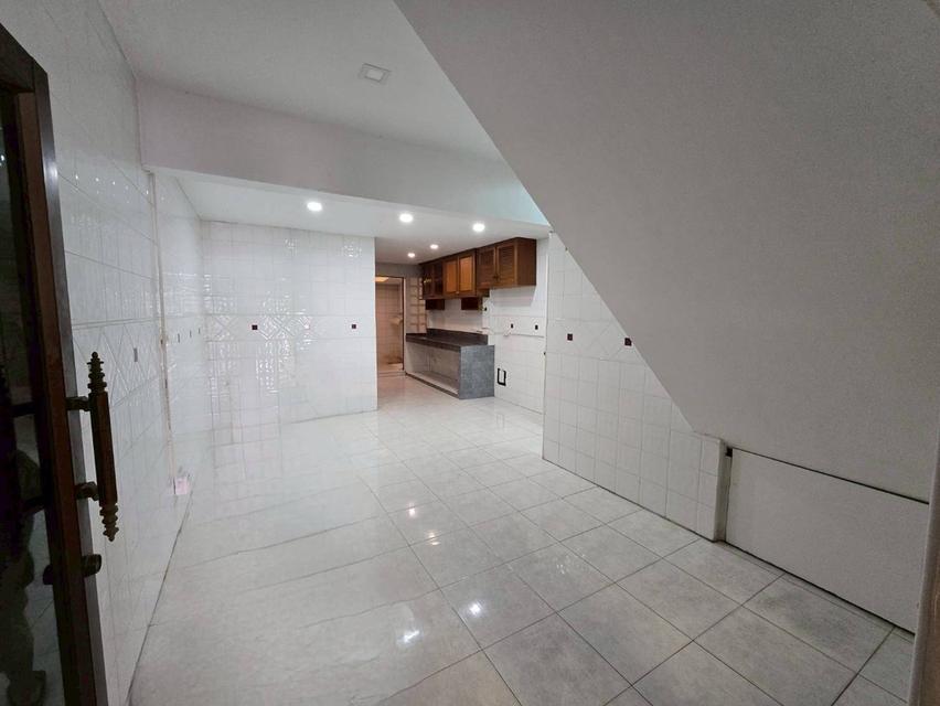 ให้เช่าทาวน์เฮ้าท์ 2 ชั้น หมู่บ้านพิบูลเวศน์ เหมาะทำธุรกิจ ซ.สุขุมวิท71 (N.1982) 2