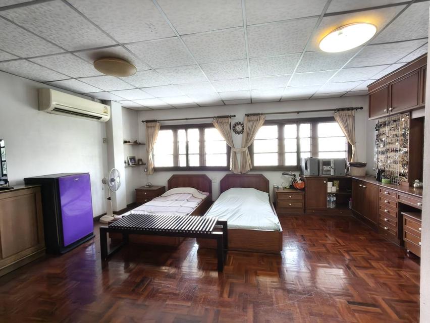 ขายบ้านสุขุมวิท71 ปรีดีพนมยงค์14 ทาวน์โฮมหลังมุม 3ชั้น ที่ดิน39ตร.ว 5ห้องนอน 6ห้องน้ำ ใกล้รถไฟฟ้า BTSพระโขนง เอกมัย ถนนกว้าง Ekkamai Sukhumvit 13
