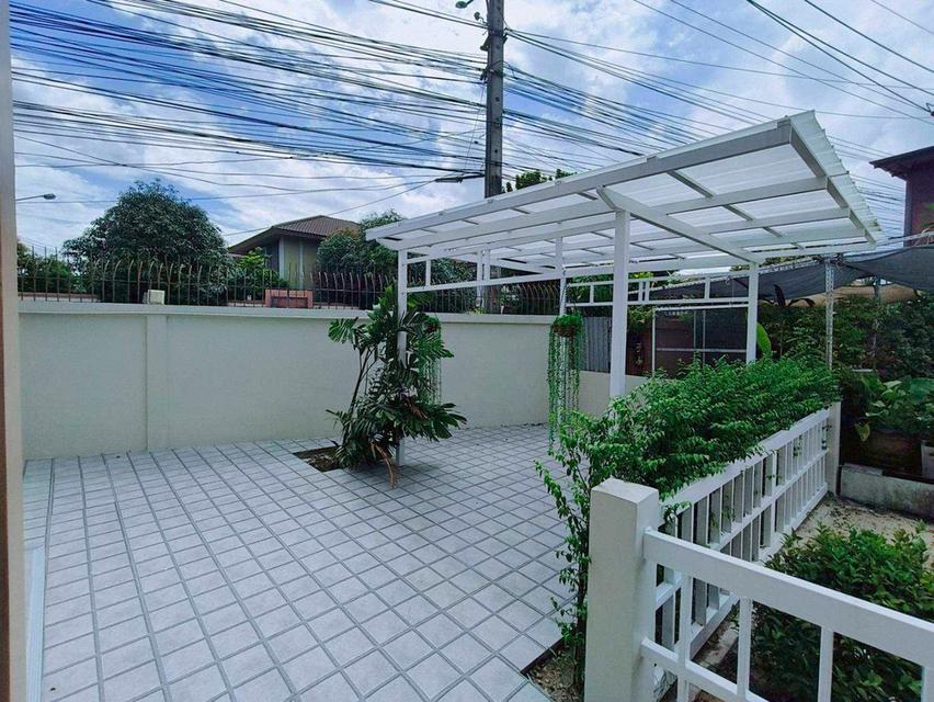 หมู่บ้านพร้อมพัฒน์กรีนโนวา 4