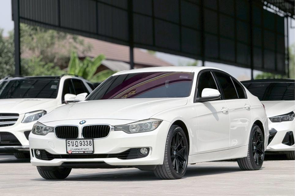 รหัสรถ WRT9338 2013 BMW SERIES 3, 320i LUXURY โฉม F30 รูปที่ 15