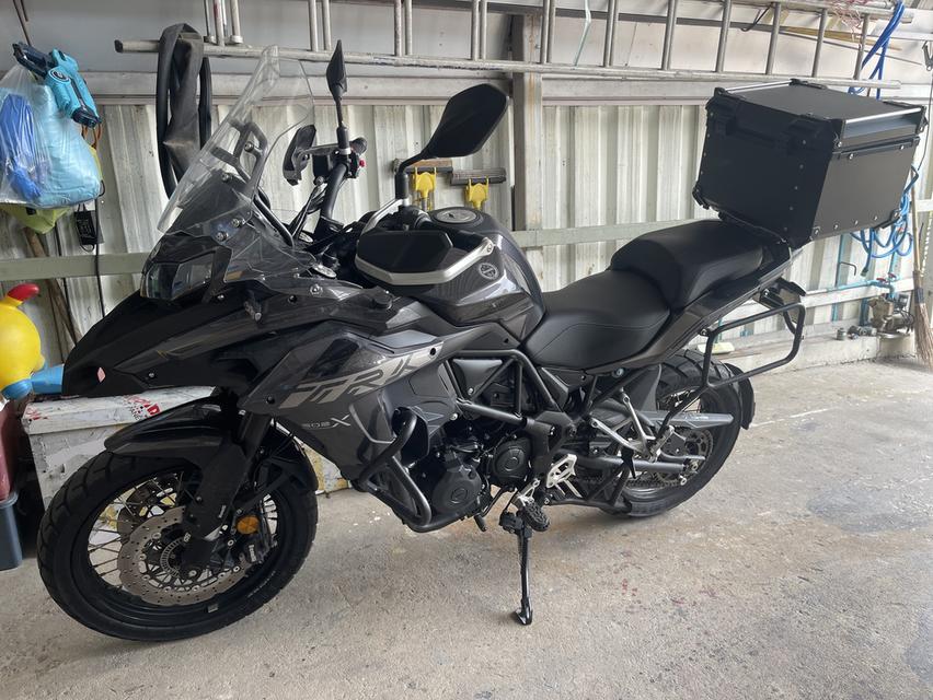 มิเตอร์ไซค์ benelli trk502x