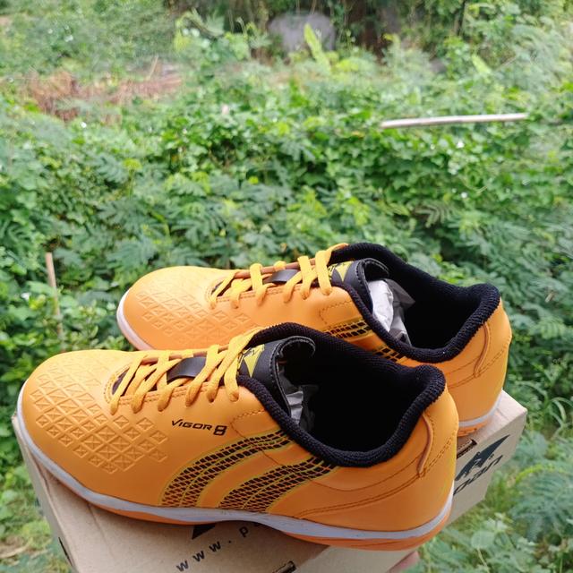 รองเท้าฟุตซอลpan เบอร์38 ใหม่ๆใส่แค่ลองครั้งเดียว790ส่งฟรี 3