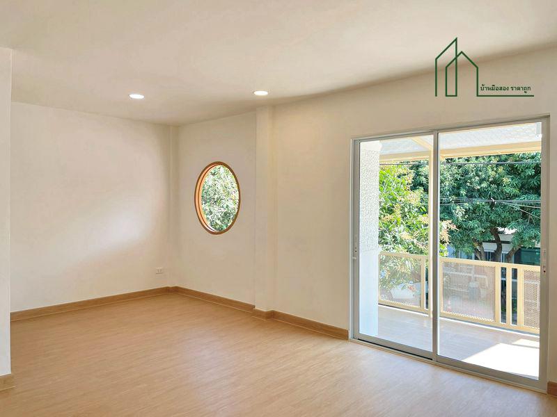 หมู่บ้านปิยวรารมย์ 1 ถนนเมน ค้าขายได้ ถนนบางกรวย–ไทรน้อย บ้านรีโนเวทสวย 13