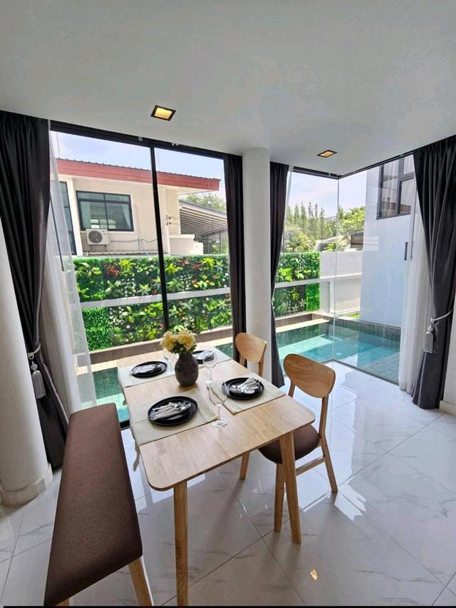 ขายบ้านแฝด Pool Villa 3.5 ชั้น พระราม 9 ตกแต่งหรู พร้อมอยู่ ให้พื้นที่ใช้สอยมากกว่าบ้านเดี่ยว 6