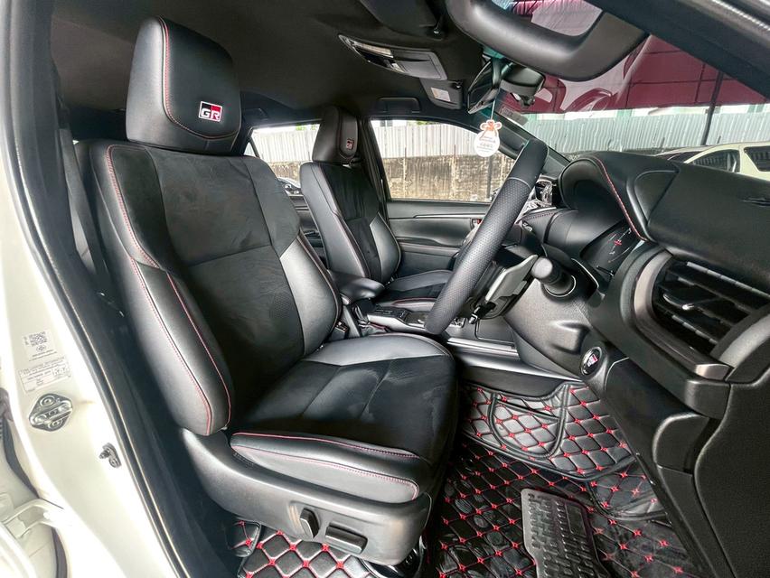 Toyota Fortuner 2.8GR 4wd ปี22 รูปที่ 12
