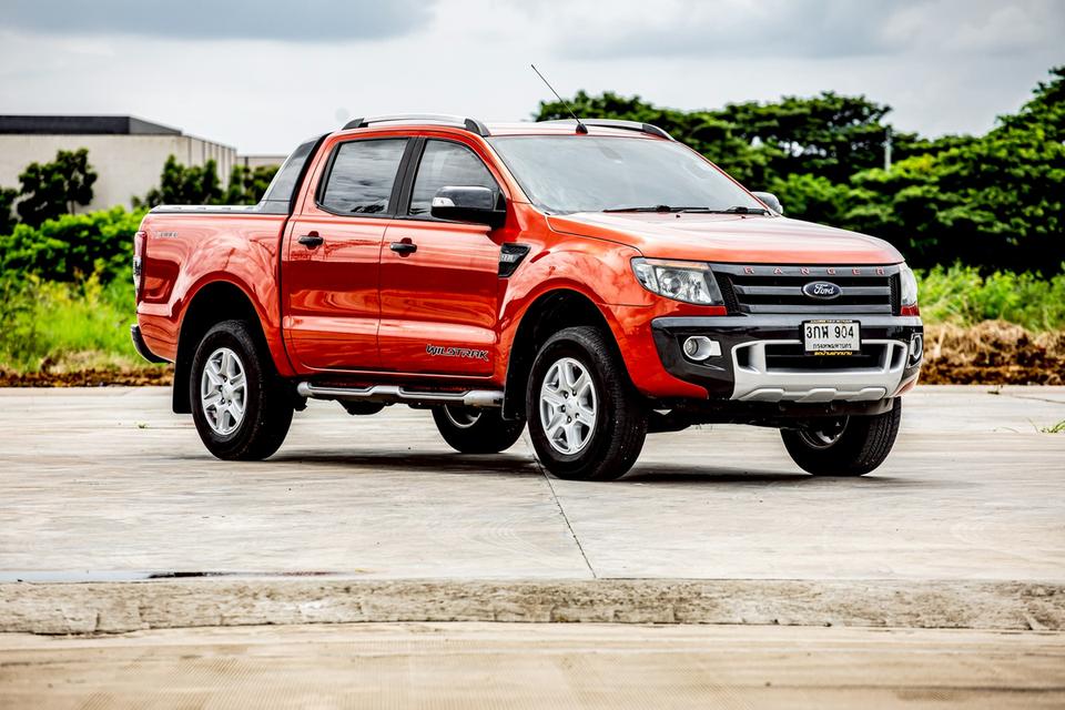 Ford Ranger 2.2 Wildtrak Hi-Lander Double Cab เกียร์ AT ปี 2015 สีส้ม  4