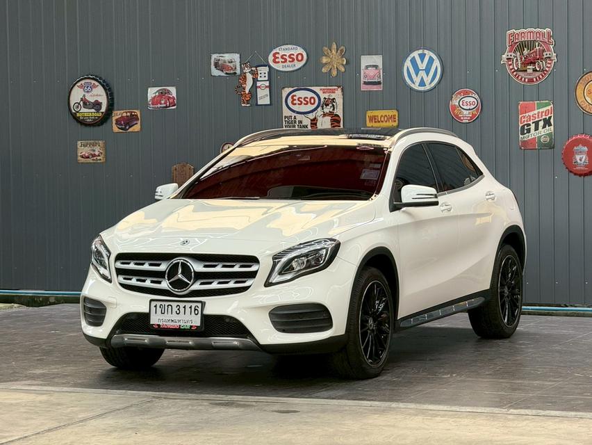Mercedes-benz GLA250 2.0 AMG Dynamic ปี2020 รถบ้าน ใช้น้อย ไม่เคยชนไม่เคยทำสี