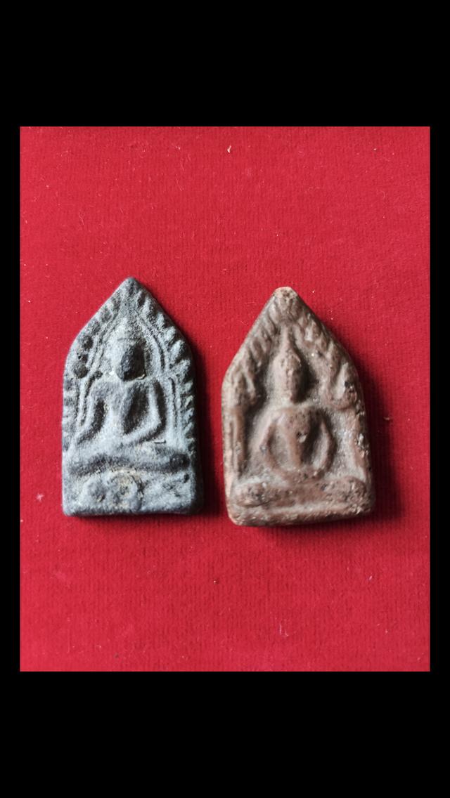 พระขุนแผนเนื้อดินเนื้อชิน (ไม่ทราบที่)จริงแท้พิจารณาตามรูปครับ 2