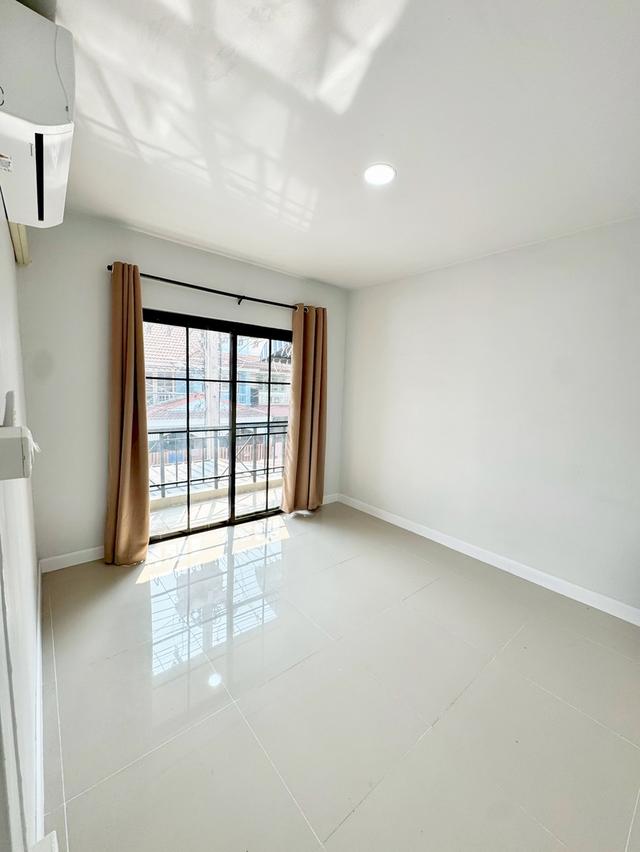 ขายบ้านพฤกษา11 คลองสาม รีโนเวทใหม่ทั้งหลัง ราคาถูกที่สุดในโครงการ 9