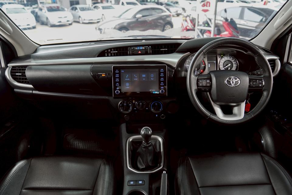 TOYOTA HILUX REVO 2.4 MID PRERUNNER DOUBLECAB MT ปี 2020 จด 2021  7