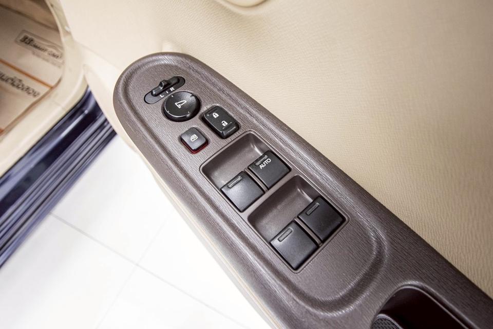 รหัสรถ 1D554 BRIO AMAZE 1.2 V 2013 9