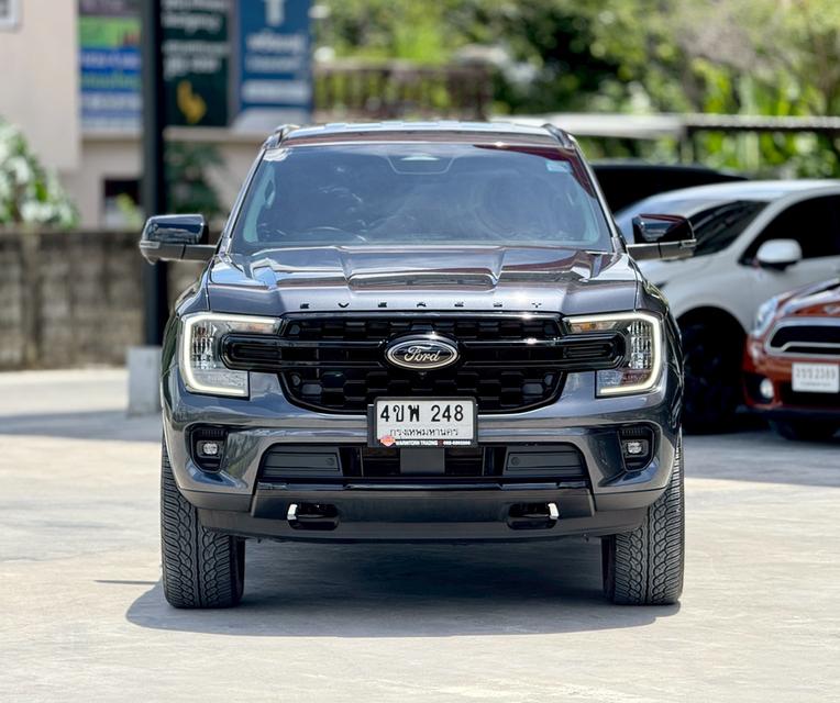 ขาย Ford Evester 2.0 Turbo ปี23