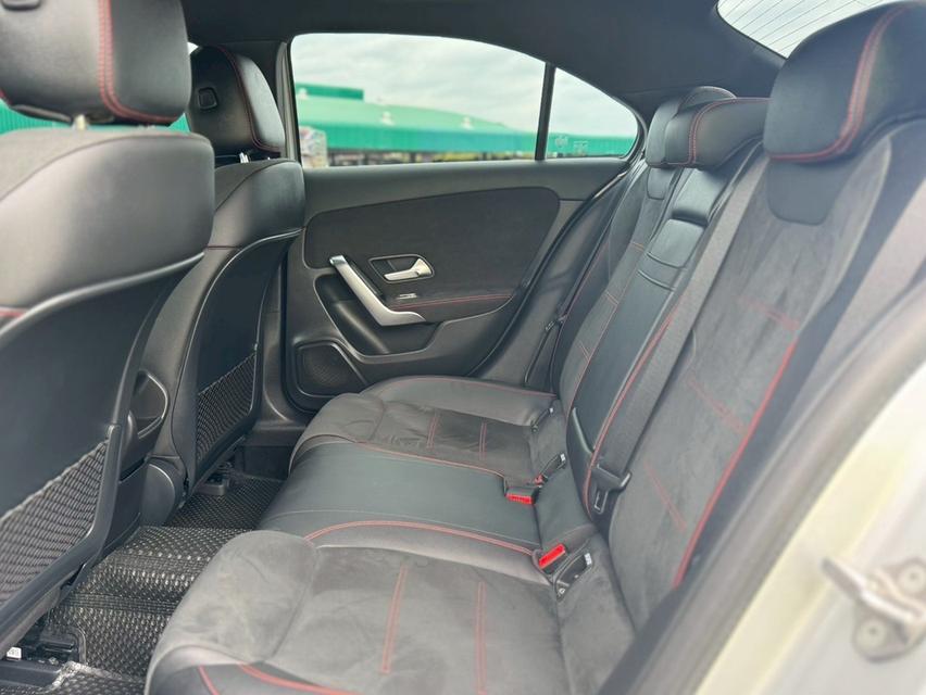 Mercedes-Benz A200 AMG Dynamic ปี 2020 เลขไมล์ 45,xxx km. 13