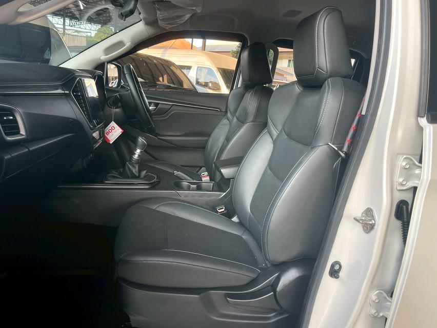 Isuzu Dmax Hi-lander 3.0ZG ปี20 15