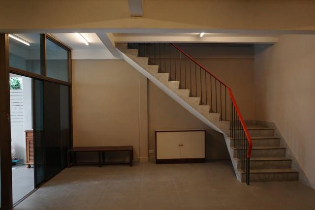 MTR113 Prime Location Sathorn-Rama 3! ให้เช่าทาวน์โฮม 2 ชั้น สาธุประดิษฐ์ 15 (ช่องนนทรี-ยานนาวา) ฟังก์ชันครบ 30 ตร.ว. 2