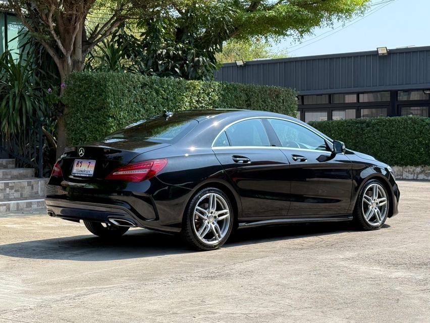 2017 BENZ CLA 250 AMG FACELIFT รถออกศูนย์ BENZ THAILAND รถวิ่งน้อย เข้าศูนย์ทุกระยะ รถไม่เคยมีอุบัติเหตุครับ รูปที่ 3