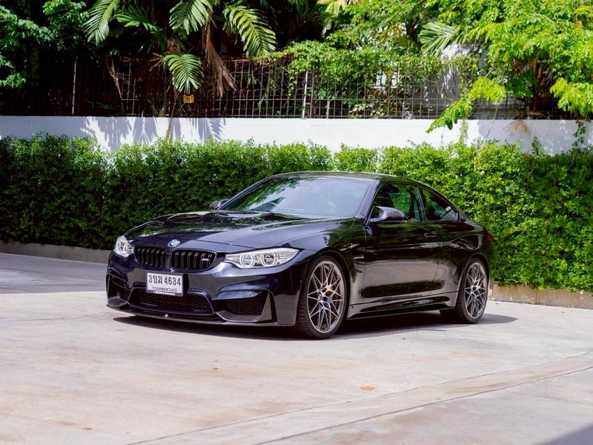 BMW M4 Coupe Comprttion F82ปี17