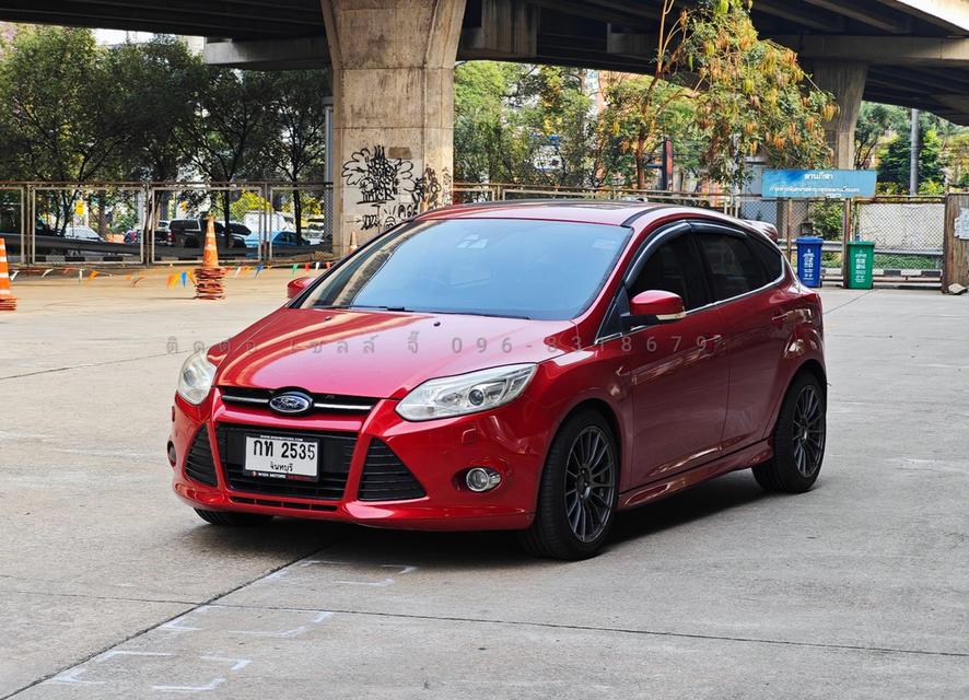 Ford Focus 2.0 Sunroof Hatchback ปี 2013  2