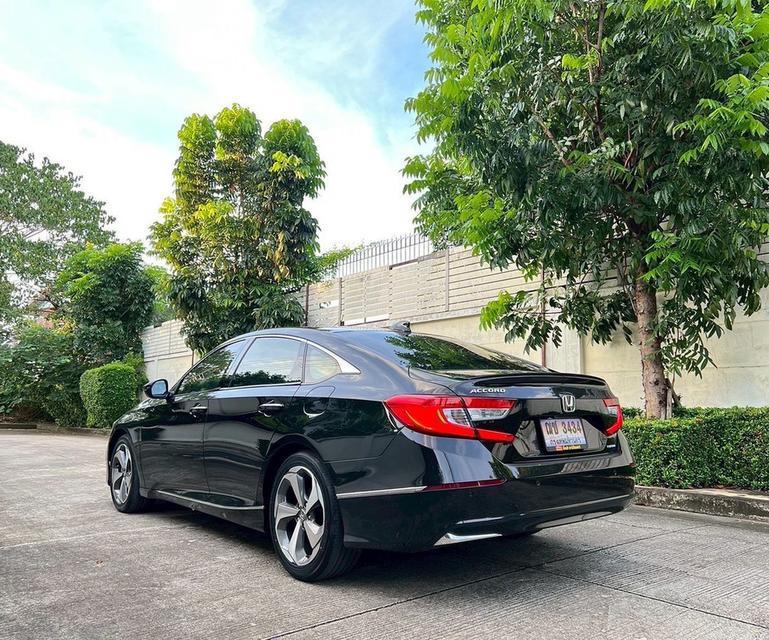 ขาย Honda Accord 2.0Hybrid Tech ปี20 7