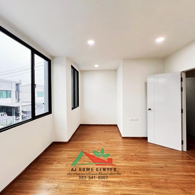 ขายถูก2.59ล้าน ทาวน์เฮ้าส์18.4ตรว. ม.พลีโน่ ติวานนท์ รีโนเวทใหม่ทั้งหลัง จัดกู้ฟรี 11