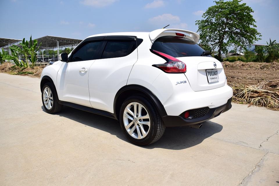 ขายเพียง 240000 บาท ปี15จด16 ฟรีดาวน์ ไมเนอร์เช้น นิสสัน JUKE 1.6ตัวท็อปออฟชั่นส์ เบาะหนังแท้ แอร์จอ พุตสต๊าท ช่วงล่างแน่นๆ โทร0957401229 ไอดีไล UTBP รูปที่ 15