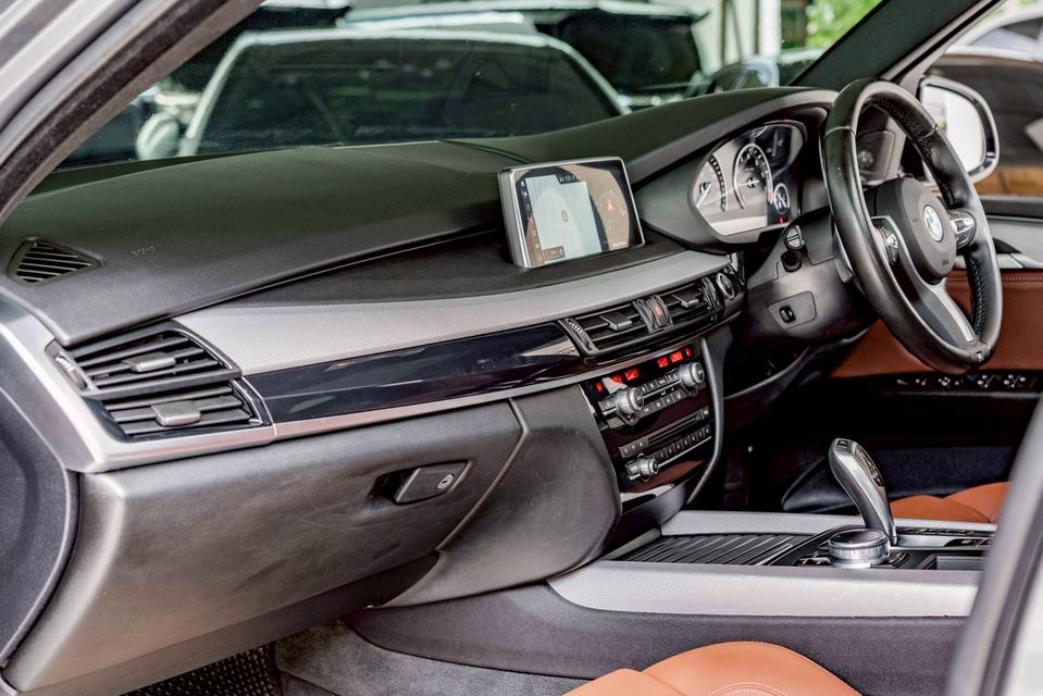 รหัสรถ NP3115 BMW X5 XDRIVE40e M SPORT 2018 14