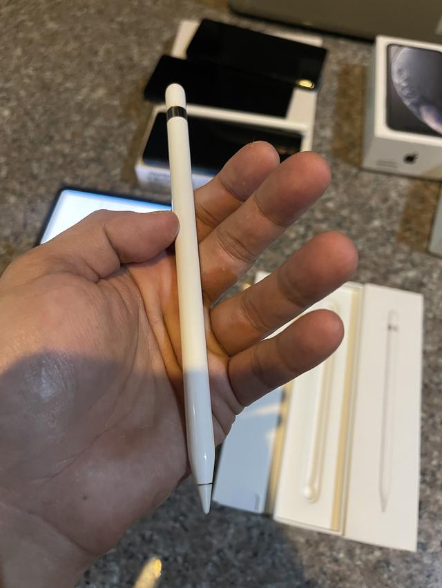 ขายApple Pencil ของแท้ยกกล่องสวยๆใช้งานดีทุกๆฟังชั่นถูกมากๆๆๆ