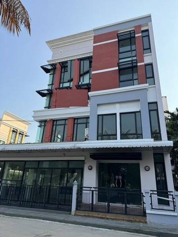 ให้เช่าสำนักงานสำนักงาน 4 ชั้น 600 ตร.ม. ต่อเติมโกดัง 50 ตารางเมตร บ้านกลางกรุง ออฟฟิศ พาร์ค บางนา ตราด กม 5